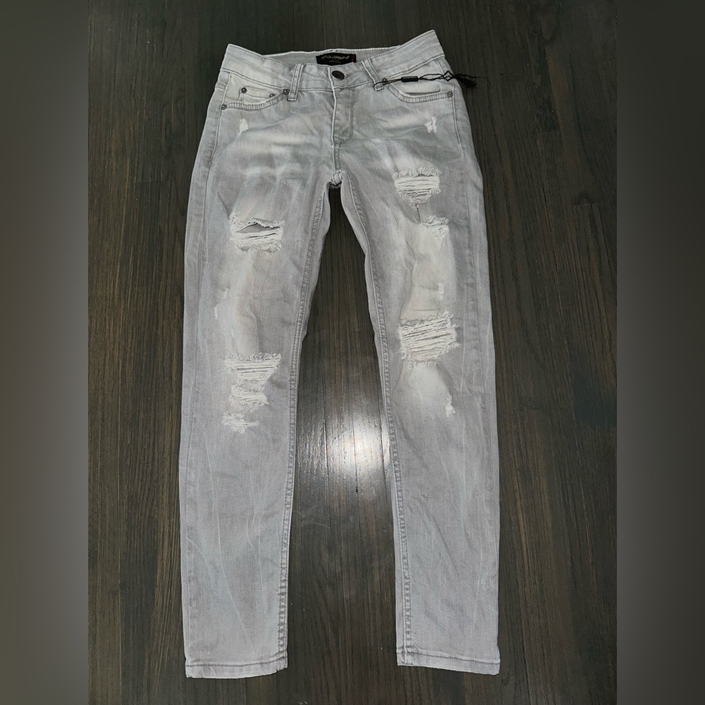 Dolce & Gabbana women’s Size 27 Light Gray Distressed Skinny Denim Jeans